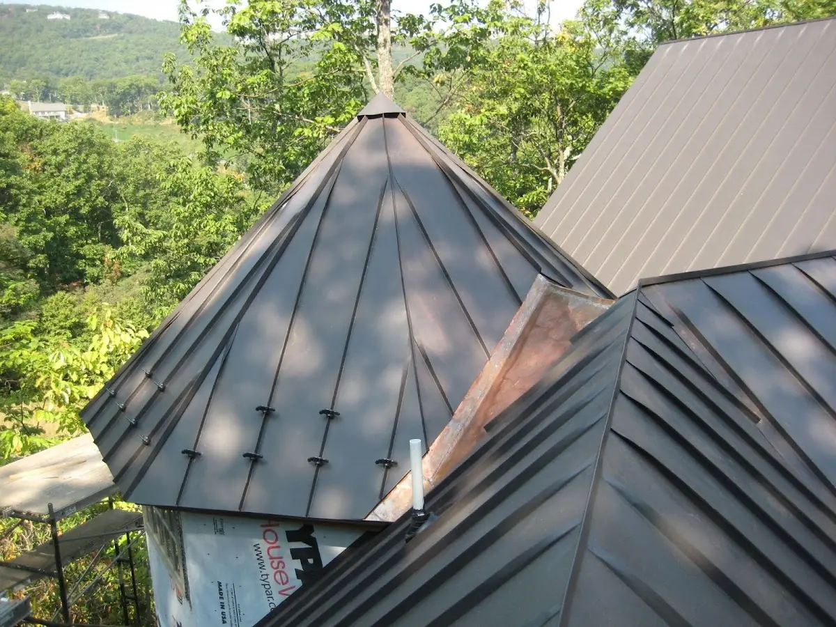 Professional Roof Tarp Installation by Craftsman Roofing in Ayden